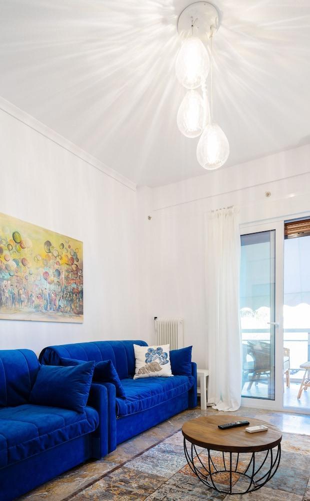 Unique Apartment In Glyfada Center アテネ エクステリア 写真