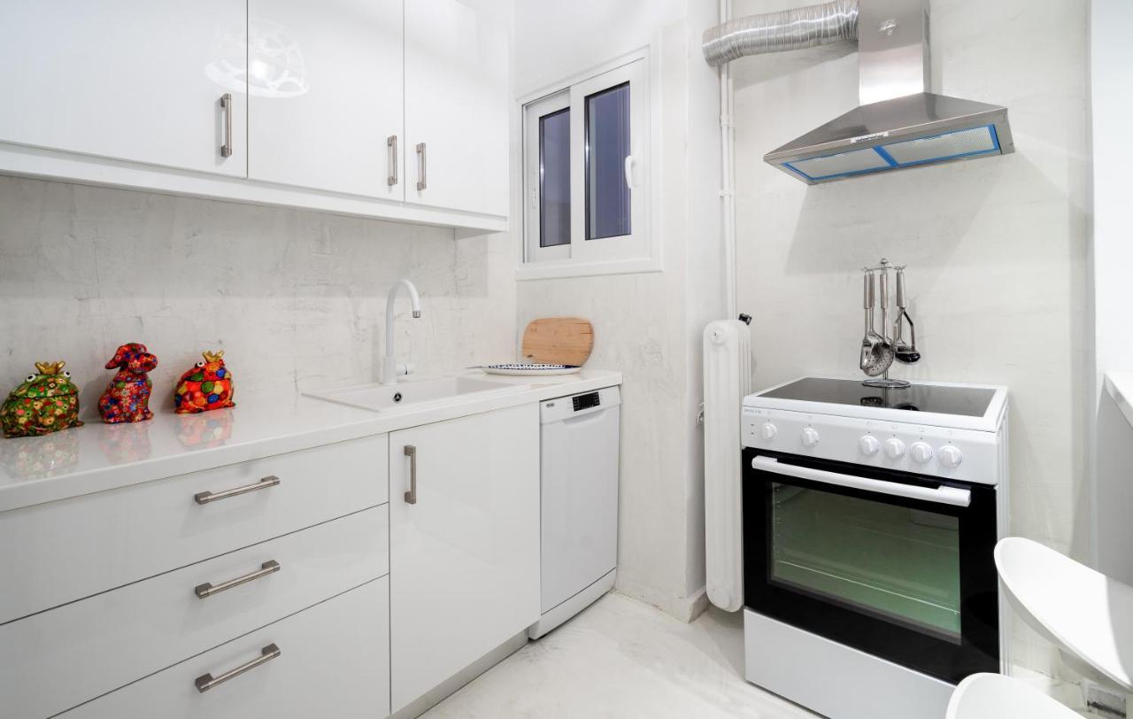 Unique Apartment In Glyfada Center アテネ エクステリア 写真