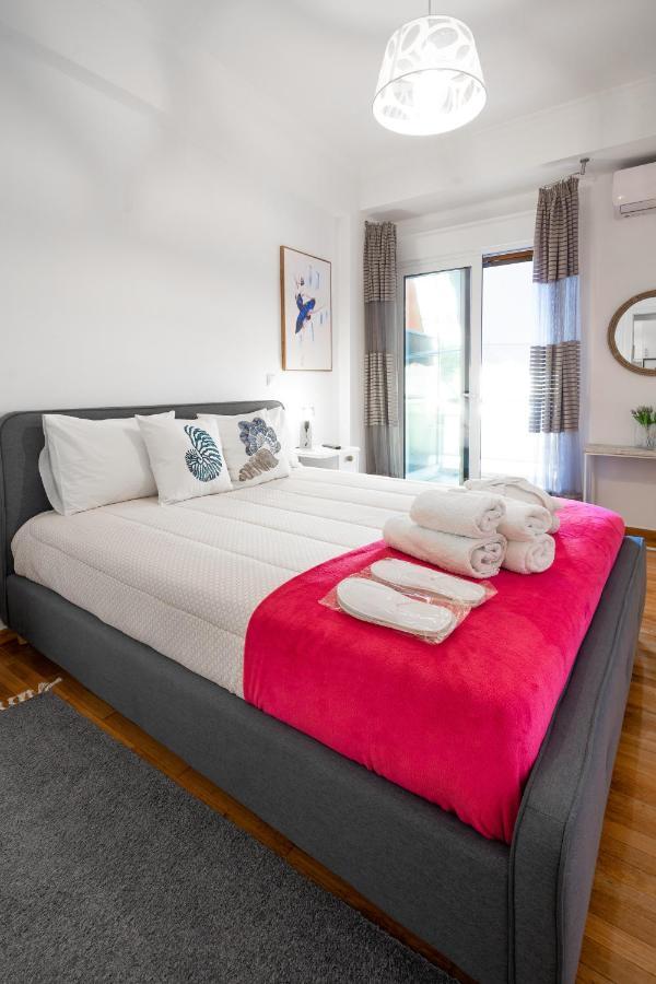 Unique Apartment In Glyfada Center アテネ エクステリア 写真
